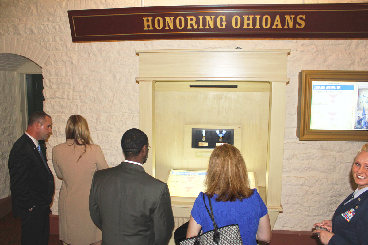 Honoring Ohioans Capitol Square Foundation(00)